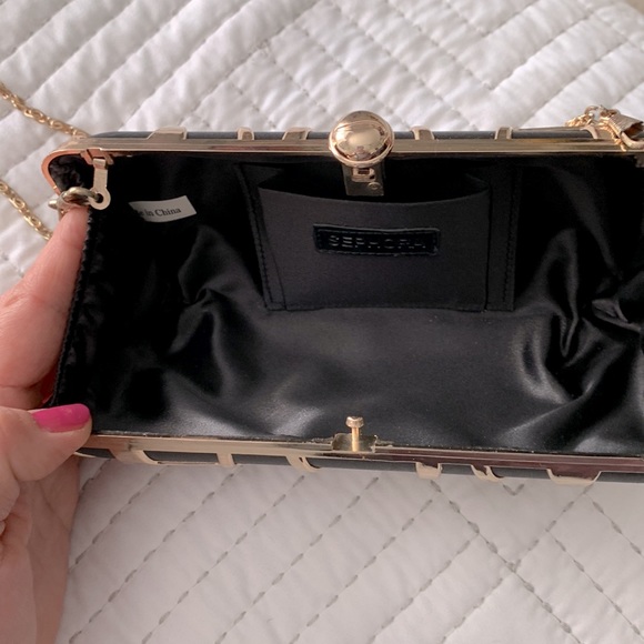 Sephora small black/gold purse - Picture 4 of 7